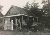 Photograph of the Shea family home, ca. 1911. Source: Private collection of Paul Granville.