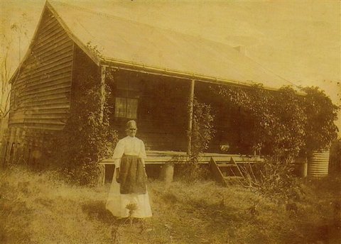 Photograph of Agnes Wilson outside her home in Allora. Source: Private collection of Lisa Ford.